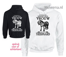 Bepaal zelf het ras hoodie onderschat nooit een vrouw PH0128